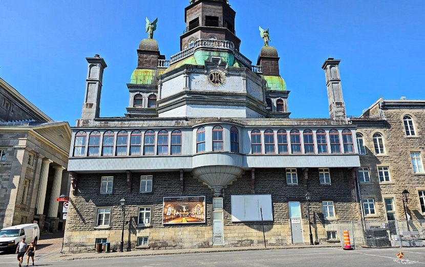 Marche Bonsecours in Vieux Port 1 - MONTREAL -- CANADA