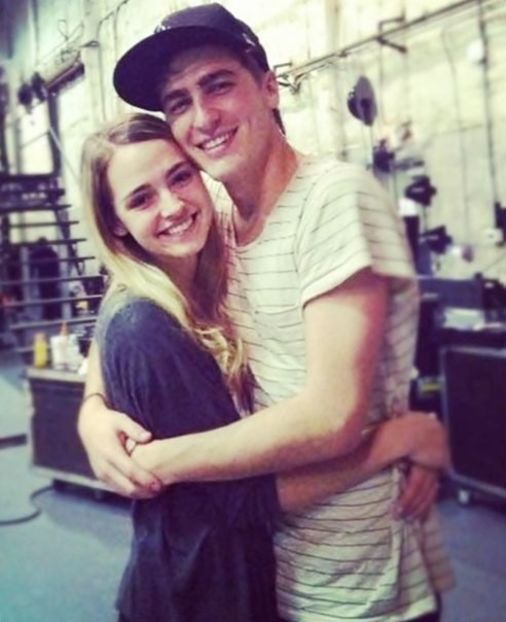 YoLjuf_EAVmNEwmLf2SK0jGxnyN_3-EkY7tB8GifZ9_2UzPkZLBsWzh7ZsB8jD8wnajK4AVnGQxD7zXJ4C3ggHIo - Jo si Kendall