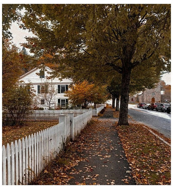 ♡ Sᥱρtᥱmbᥱr 22 » „Oh, lights go down, in the moment we re lost and found, I just wanna be by - Incredibly Nostalgic