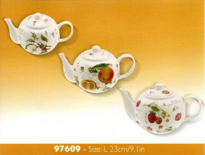 ceainic-portelan-fin-fructe; Ceainic de colectie din portelan fin cu design special din Anglia

