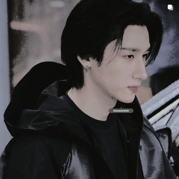 29.09.⠀⠀⠀ ✦ ꯭໋ 熱 t̟e̟n̟d̟e̟r̟♡uoᴉʇɔǝɟɟɐ. ̵ׄ ❵ - Mirrored Blind Playin