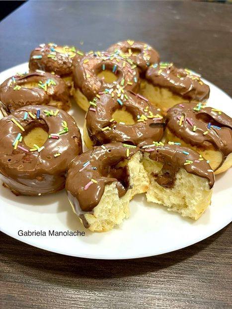  - Gogoși la cuptor