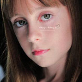 u (43) - allisyn ashley arm