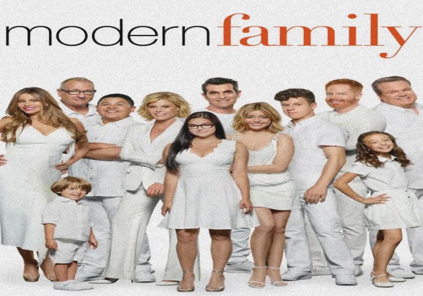 ♥ xTheOriginalsTo got Modern Family ( 9 ) ♥ - i d like a cheeseburger please large fries and a Cosmo - CB