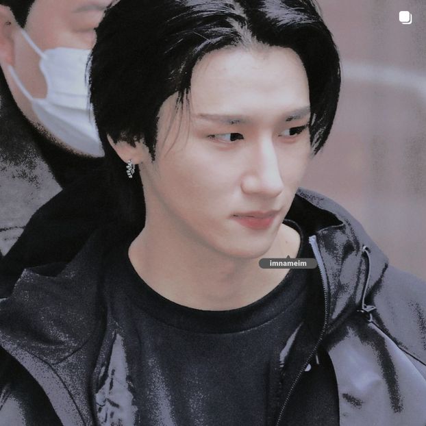 07.10.⠀⠀⠀ ✦ ꯭໋ 熱 t̟e̟n̟d̟e̟r̟♡uoᴉʇɔǝɟɟɐ. ̵ׄ ❵ - Mirrored Blind Playin