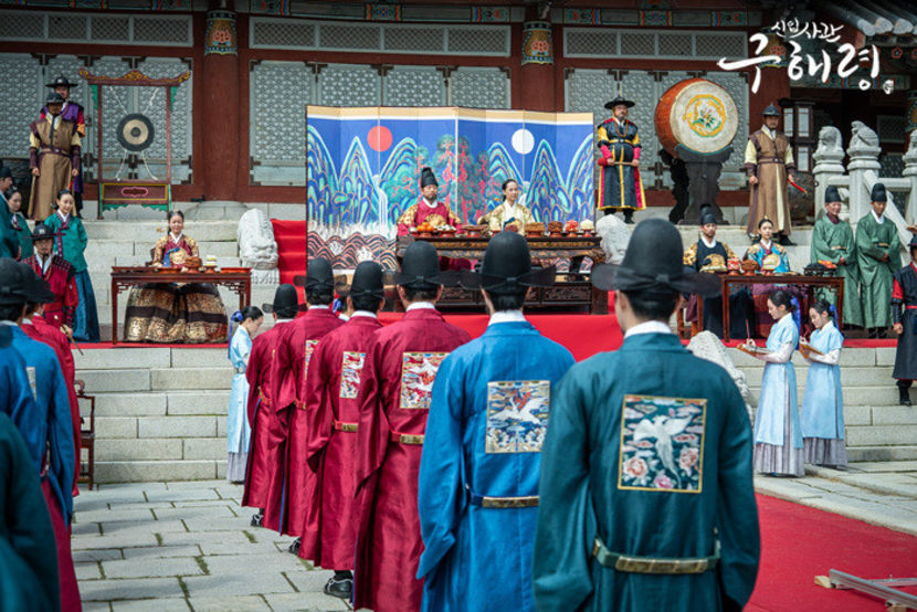 goohaeryung_photo190926163812imbcdrama11 - Joseon - Rookie historian Goo Hae Ryung
