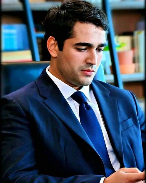  - Mert Ramazam Demir - Ferit Kohran - a escolhida