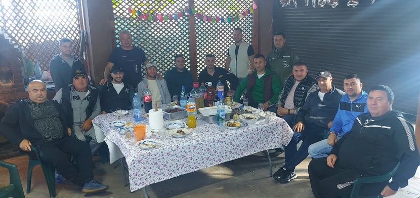  - 1--- AGH Contact 0766614616