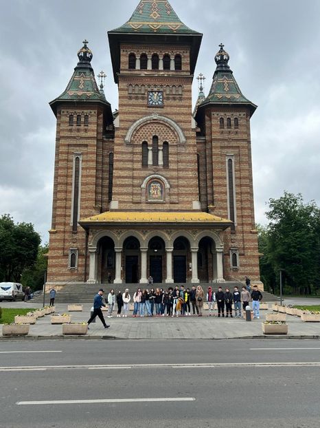 Imagine WhatsApp 2024-04-22 la 12.48.26_5ee6bef5 - 2024 Timisoara 22 aprilie