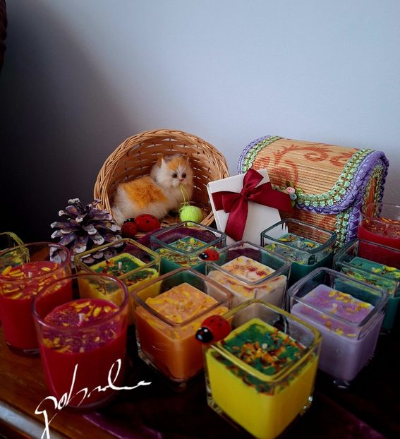  - AA Lumânari parfumate