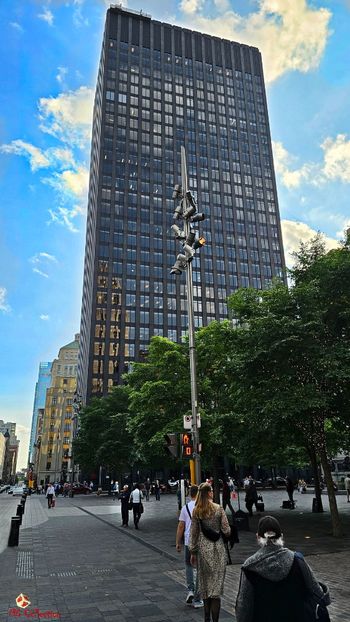 500 Place D'armes - Montreal - MONTREAL -- CANADA