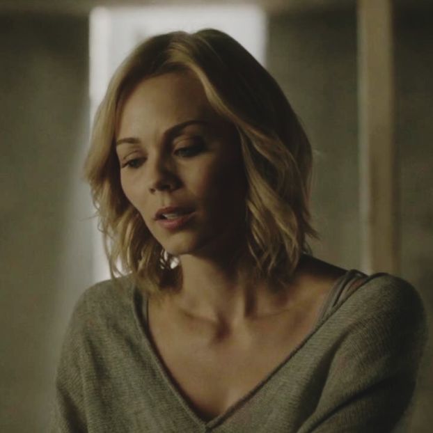 ▬ pe rand. "Nici macar nu e important..." Ii trece prin minte odata ce acesta termina - ep 01 - How can such an innocent woman have _ ?
