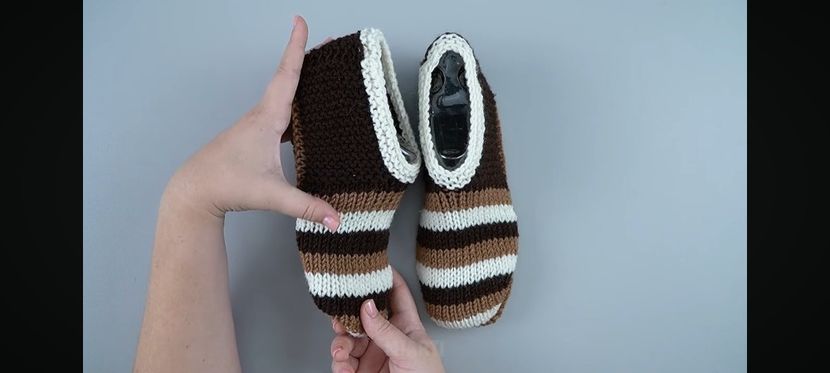 Screenshot_20241011_063118_YouTube - Modele de botosi tricotati