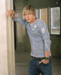 jesse-mccartney_12