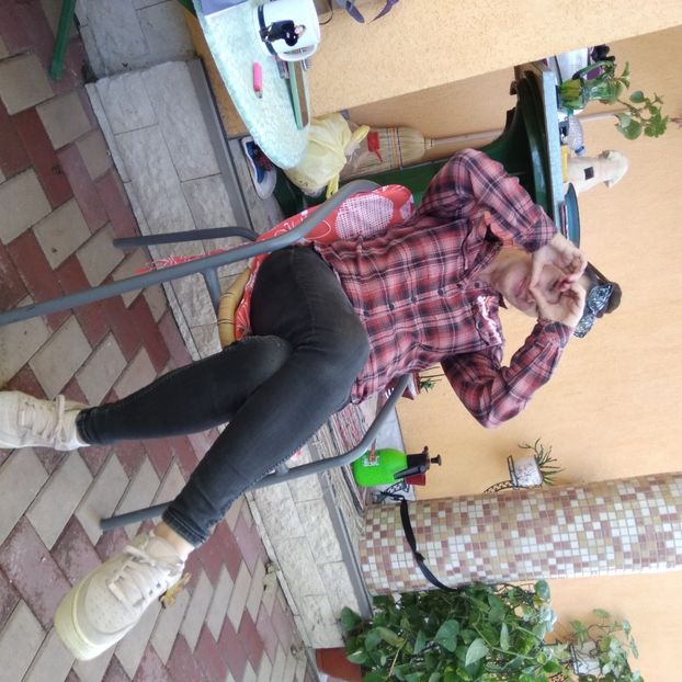  - Octombrie 2