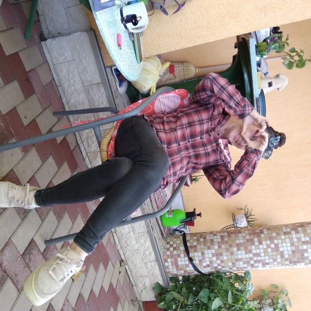  - Octombrie 2