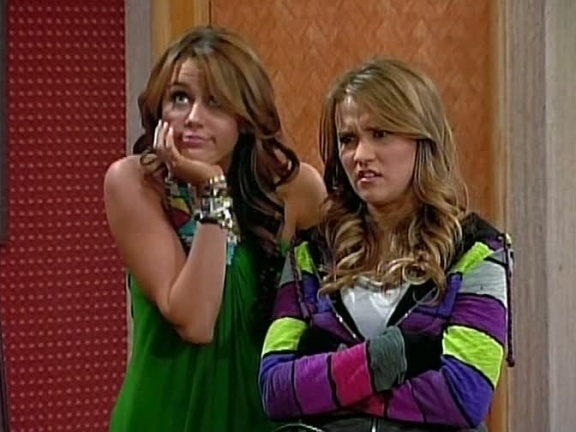 97ityr - x - Miley Cyrus