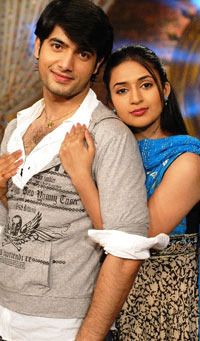 sharad-divyanka4