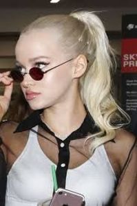 images - 2024-11-02T195451.138 - Alege din coafurile lui Dove Cameron