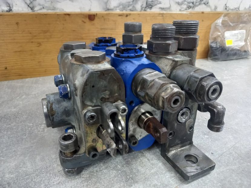  - Reparatii Distribuitoare