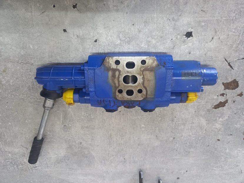  - Reparatii Distribuitoare