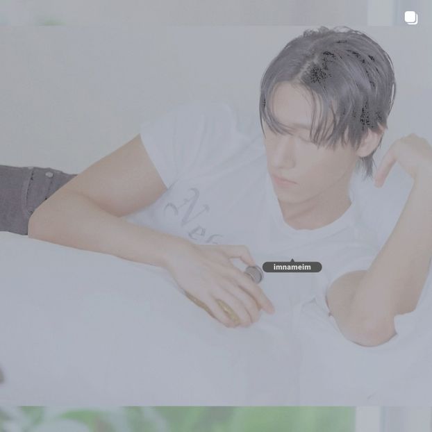 03.11.⠀⠀⠀ ✦ ꯭໋ 熱 t̟e̟n̟d̟e̟r̟♡uoᴉʇɔǝɟɟɐ. ̵ׄ ❵ - Mirrored Blind Playin