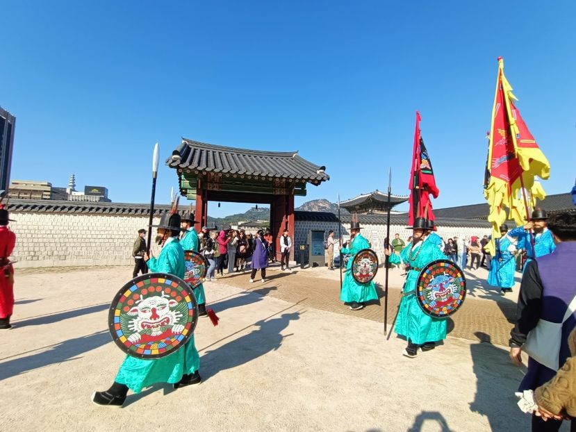 IMG20241025094436 - 3 Palatul Gyeongbokgung