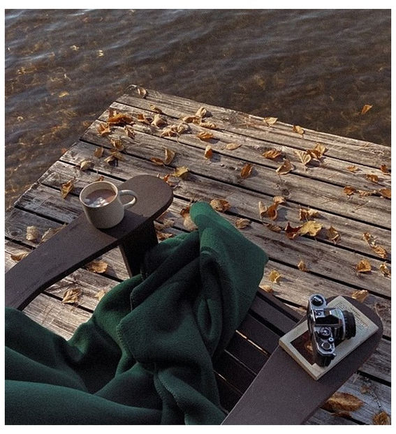 ♡ ɴᴏᴠᴇᴍʙᴇʀ 4 » „They want you to stare into your screen and see yourself, blow smoke - Tomnatic și nostalgic