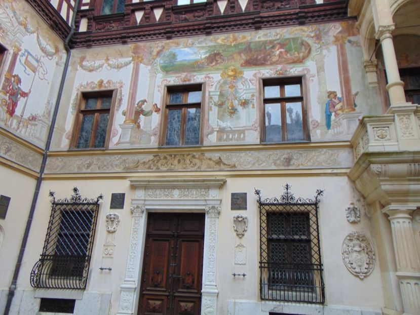  - CASTELUL PELES