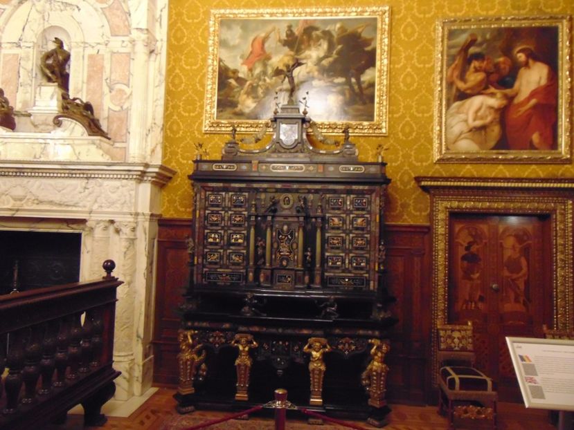  - CASTELUL PELES