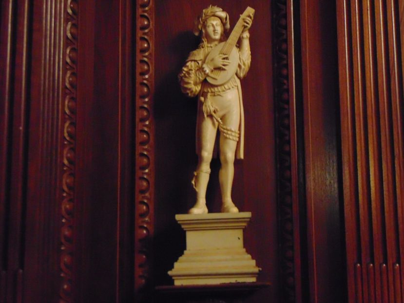  - CASTELUL PELES