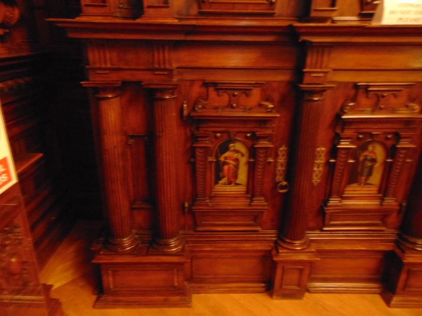  - CASTELUL PELES