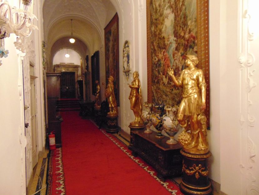  - CASTELUL PELES