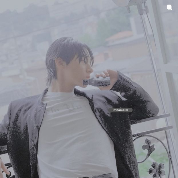 14.11.⠀⠀⠀ ✦ ꯭໋ 熱 t̟e̟n̟d̟e̟r̟♡uoᴉʇɔǝɟɟɐ. ̵ׄ ❵ - Mirrored Blind Playin