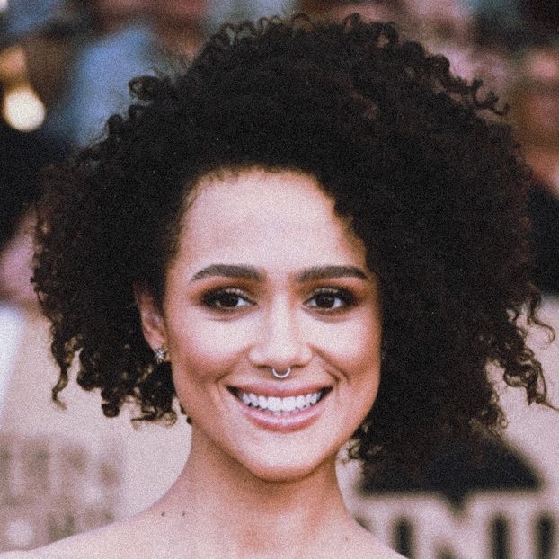 • Anchor’s choice, Nathalie Emmanuel, didn't get the role of Mirabel. - I find myself in a sh-t position l finala Mirabel Encanto