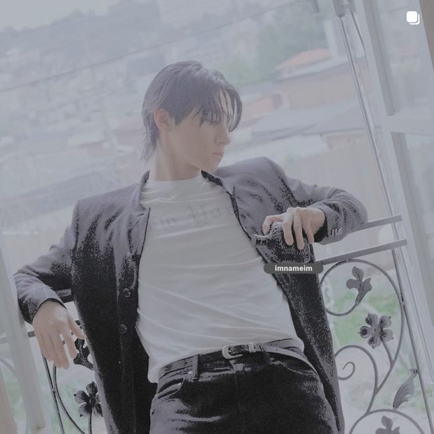 15.11.⠀⠀⠀ ✦ ꯭໋ 熱 t̟e̟n̟d̟e̟r̟♡uoᴉʇɔǝɟɟɐ. ̵ׄ ❵ - Mirrored Blind Playin