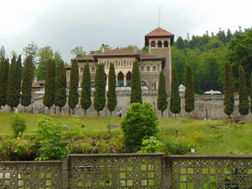  - CASTELUL CANTACUZINO