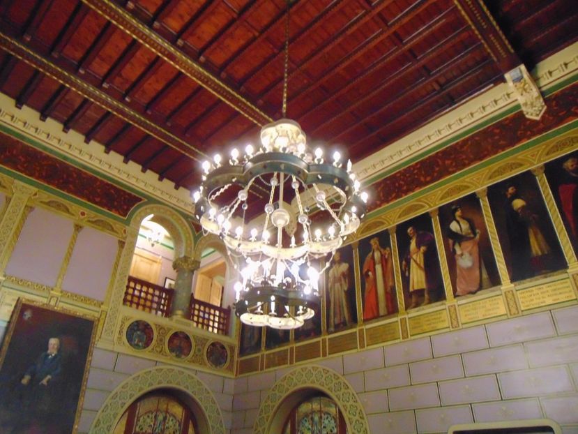  - CASTELUL CANTACUZINO