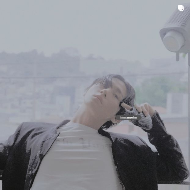 16.11.⠀⠀⠀ ✦ ꯭໋ 熱 t̟e̟n̟d̟e̟r̟♡uoᴉʇɔǝɟɟɐ. ̵ׄ ❵ - Mirrored Blind Playin