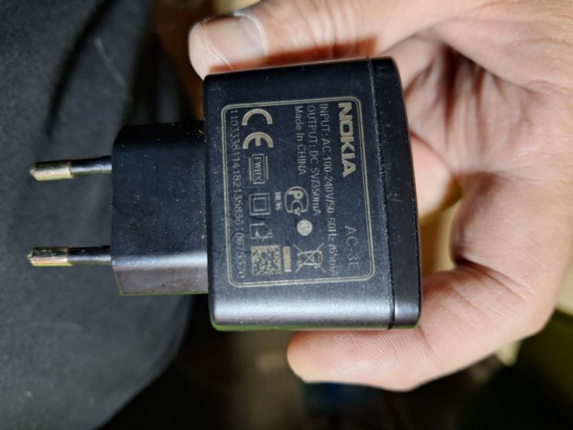  - Alimentatoare modele