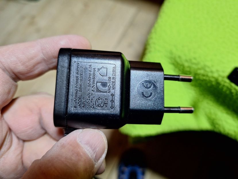  - Alimentatoare modele