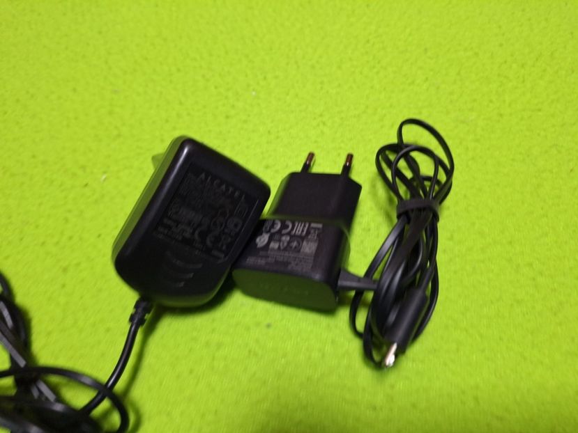  - Alimentatoare modele