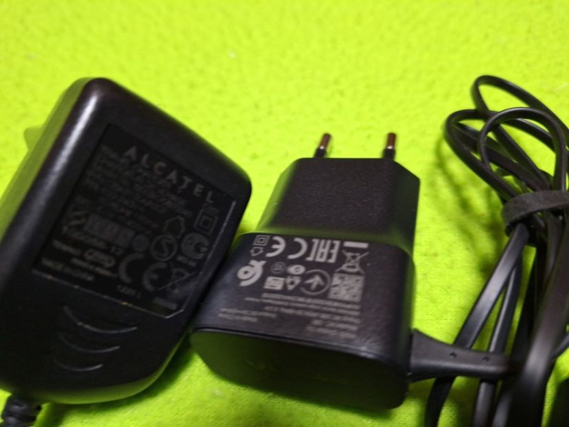  - Alimentatoare modele