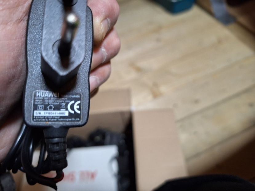  - Alimentatoare modele