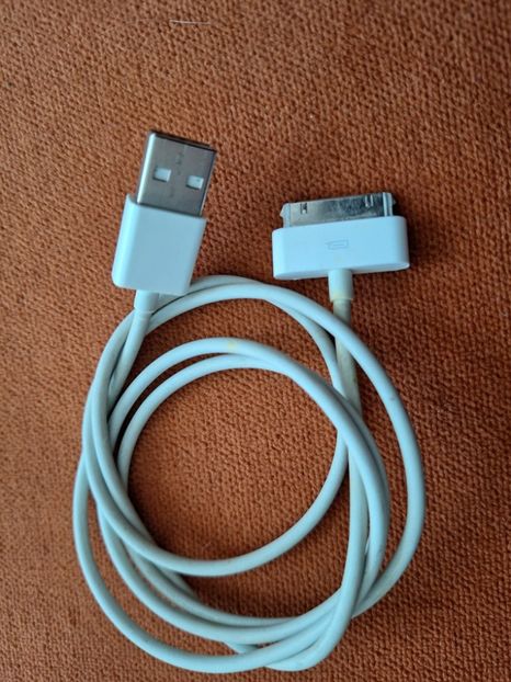 c38483fd-2cea-40ce-89f5-9990b5cc68e0 - Cablu tel