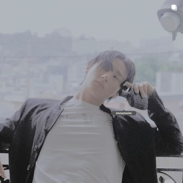 19.11.⠀⠀⠀ ✦ ꯭໋ 熱 t̟e̟n̟d̟e̟r̟♡uoᴉʇɔǝɟɟɐ. ̵ׄ ❵ - Mirrored Blind Playin
