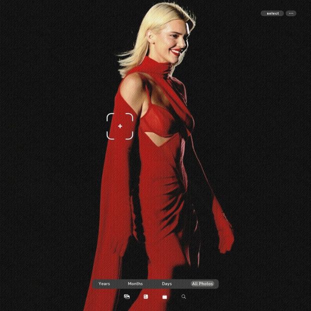 ،26.11 Ꜥℐẹṇṇẹṛ on ²³⳽ep in Paris, France; at the L’Oréal Paris Fashion Show. - a universe of exploding stars