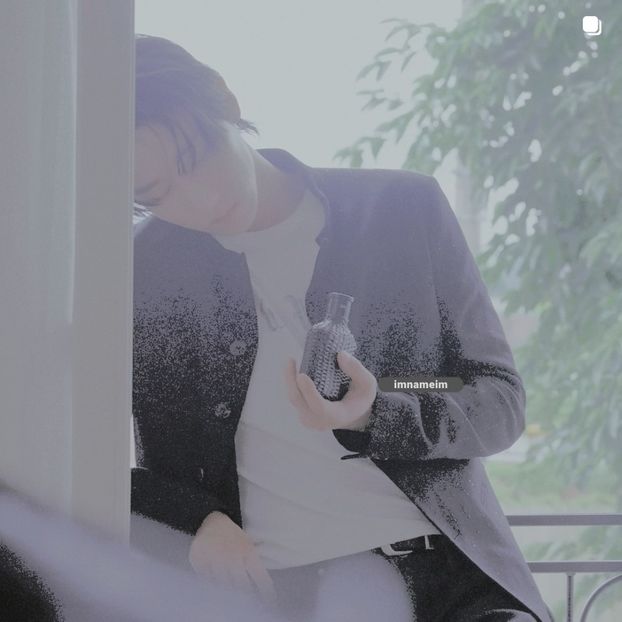 27.11.⠀⠀⠀ ✦ ꯭໋ 熱 t̟e̟n̟d̟e̟r̟♡uoᴉʇɔǝɟɟɐ. ̵ׄ ❵ - Mirrored Blind Playin