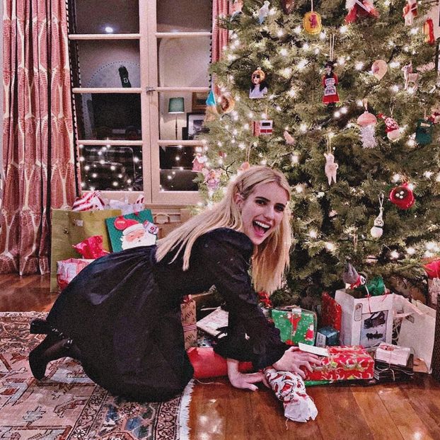 Day 13 x 26.11.2024 w/ Emma Roberts; - 0- All I want for Christmas is you x CHL