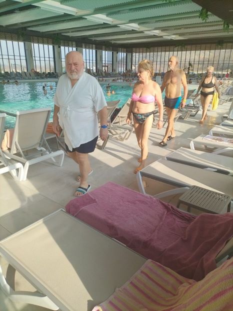 Imagine WhatsApp 2024-11-27 la 13.03.25_0c5c2e9f - 2024 noiembrie 27 OCNA MUREȘ ultima bălăceală MAN DUMBRAVA